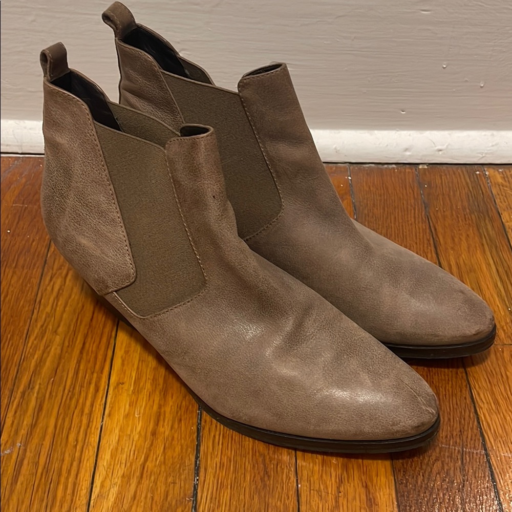 Aquatalia Taupe Chelsea Boots